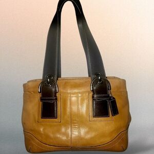 Coach Soho Leather Shoulder Bag 10911